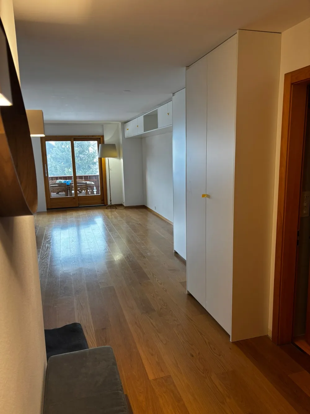Armoire et caisse haute – photo 2