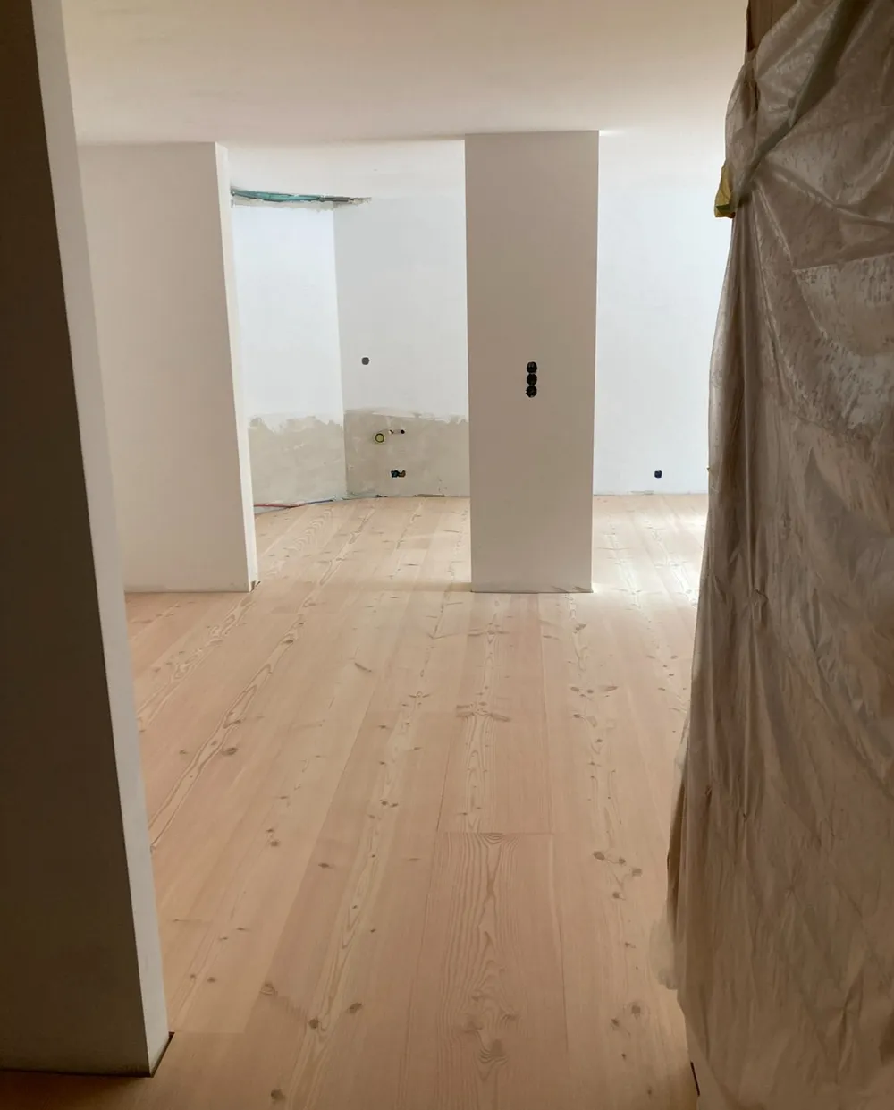 Parquet à grande et large lame spéciale hygrométrie contrôlé. – photo 3